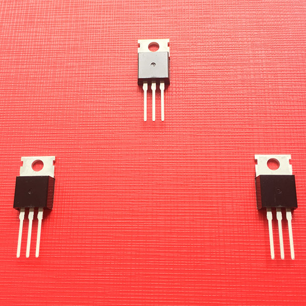 一款可以有效保護(hù)電動車控制器的場效應(yīng)管STP75NF75